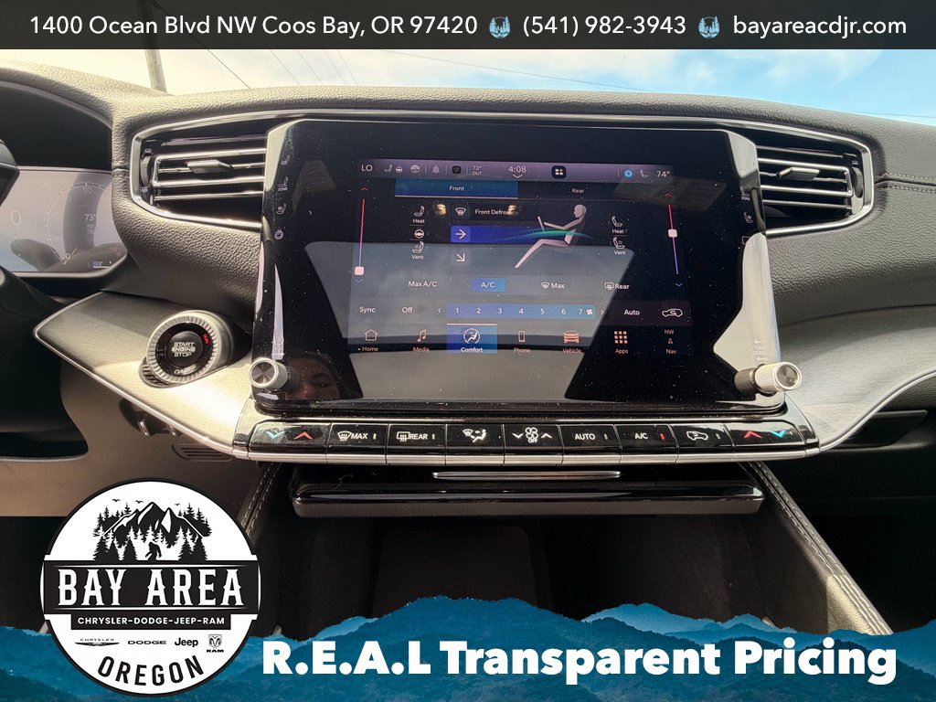 Used 2025 Jeep Wagoneer Series III w/ Premium Group I AWD/4WD image 24