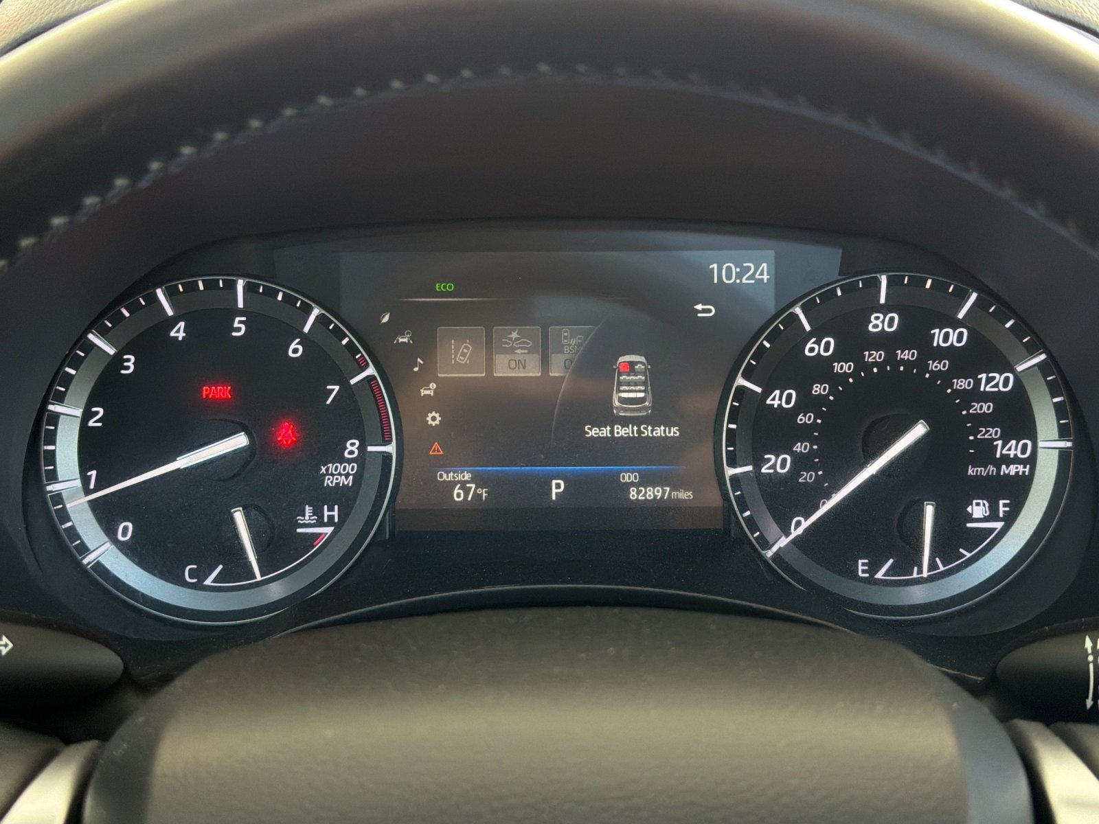 Used 2020 Toyota Highlander XLE FWD image 25