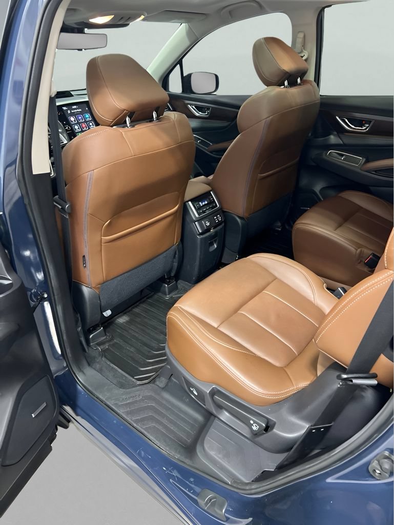 Certified 2023 Subaru Ascent Touring AWD/4WD image 11