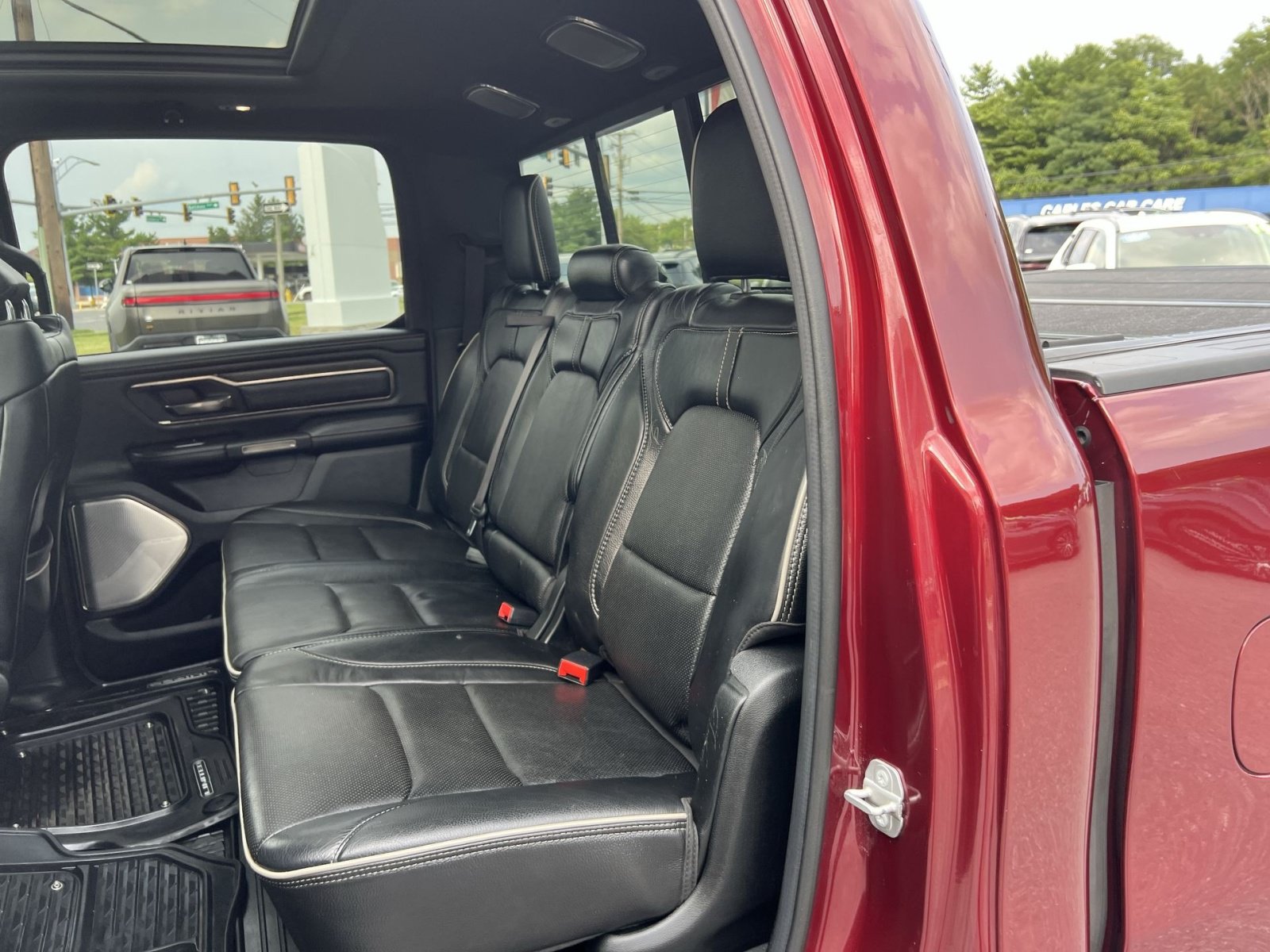 Used 2021 RAM 1500 Limited AWD/4WD image 25