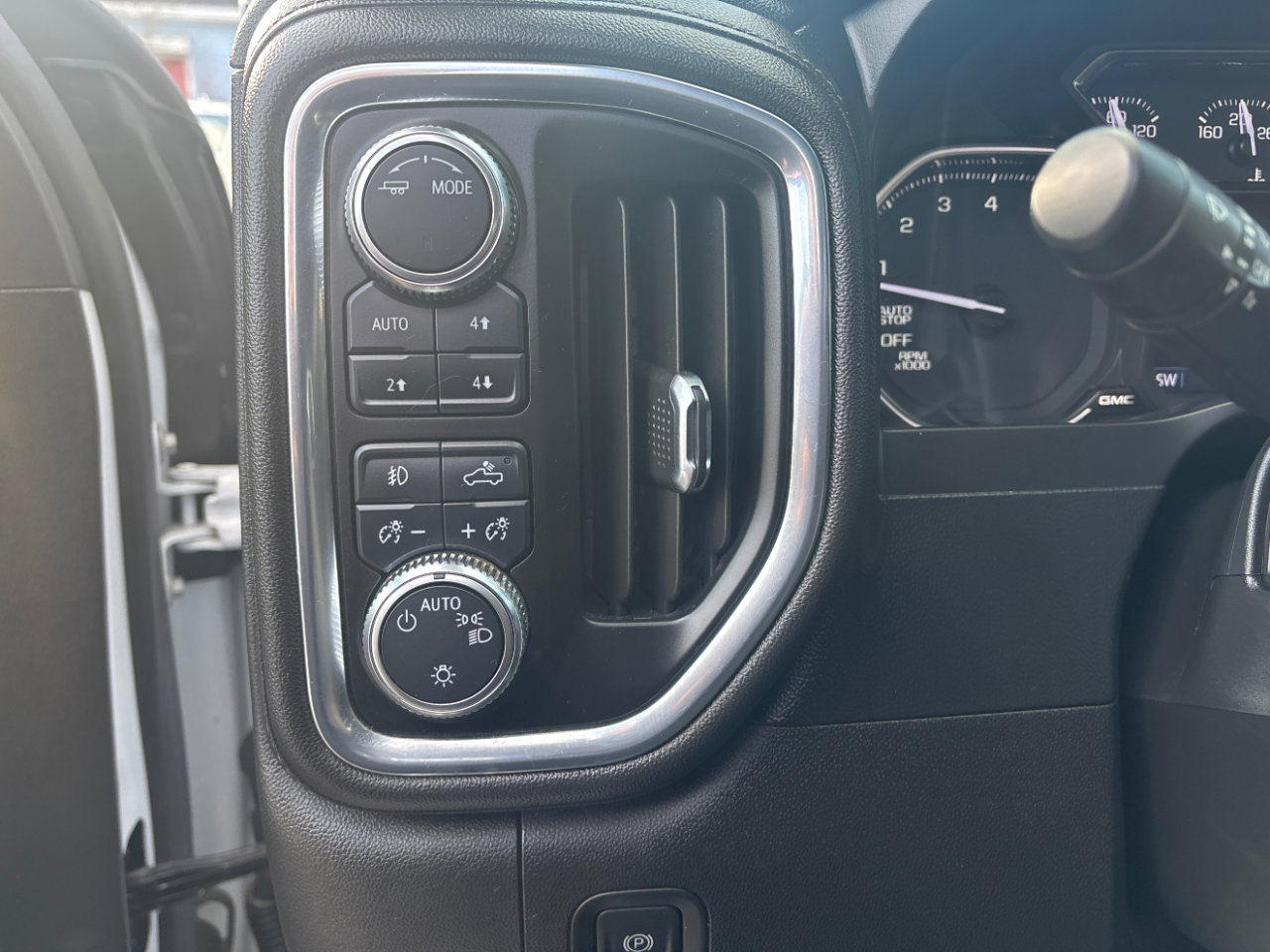 Used 2021 GMC Sierra 1500 Elevation w/ X31 Off-Road Package image 16