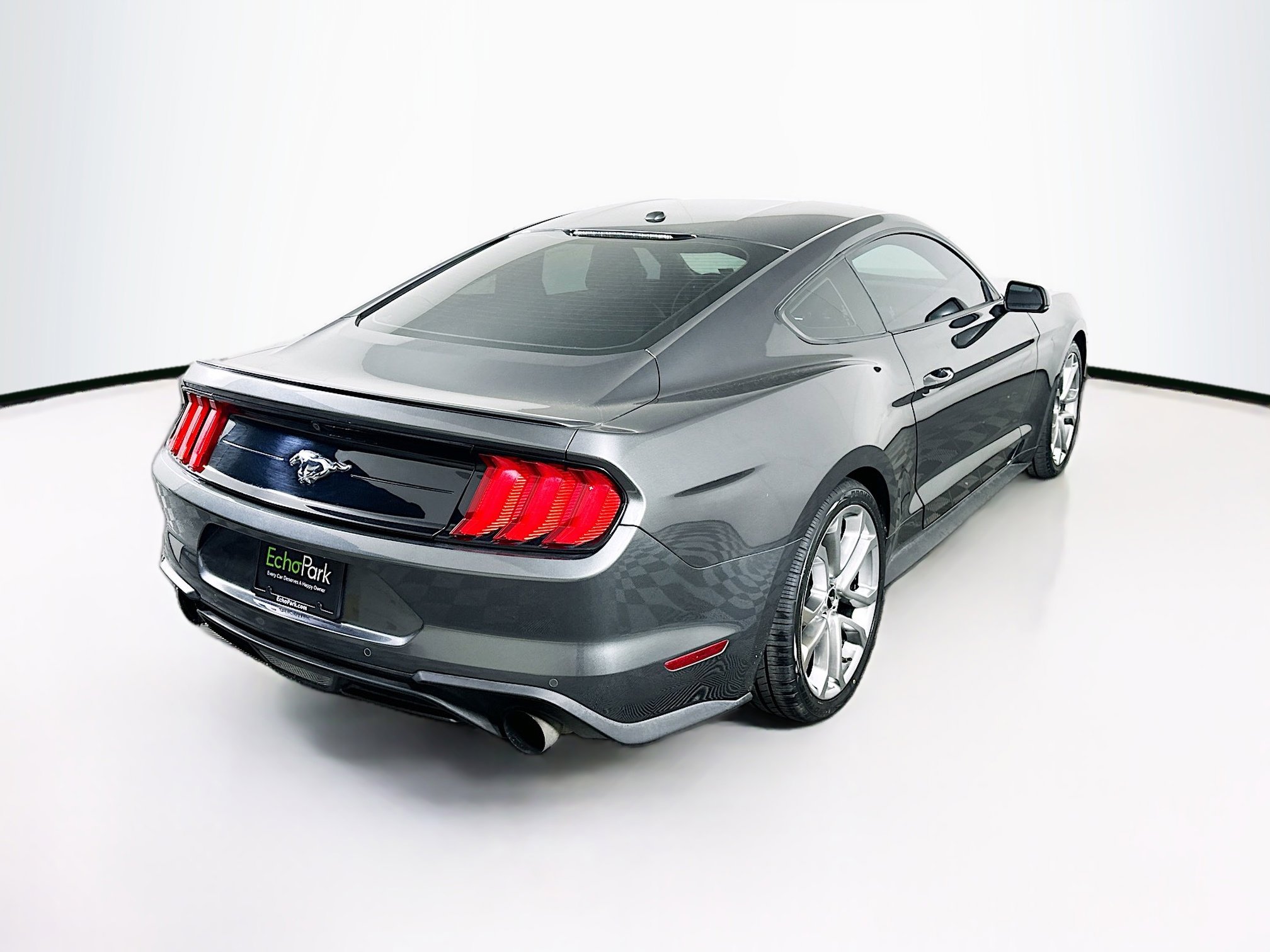 Used 2018 Ford Mustang Premium w/ Equipment Group 201A image 9