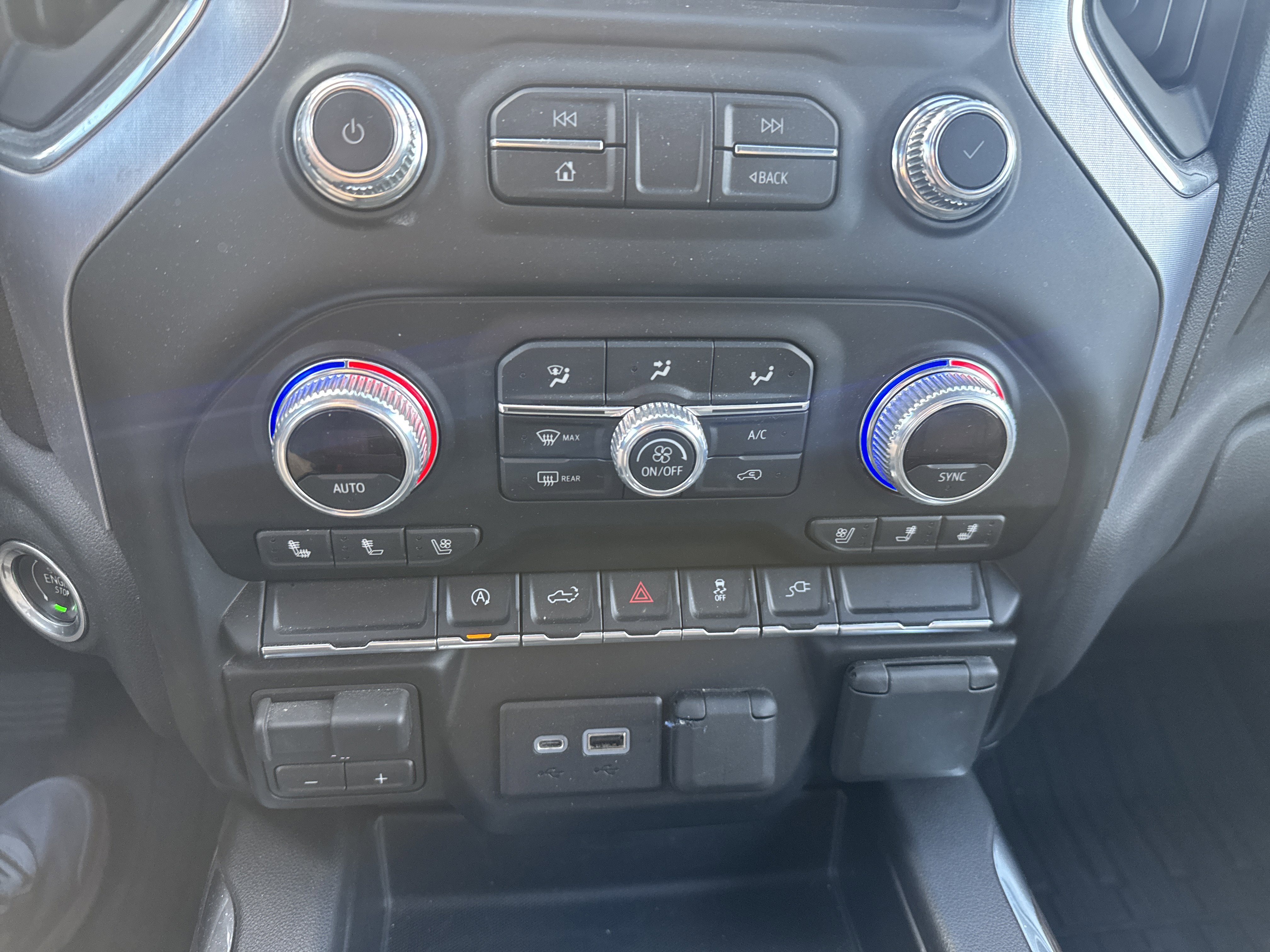 Used 2019 GMC Sierra 1500 SLT w/ SLT Premium Package image 25