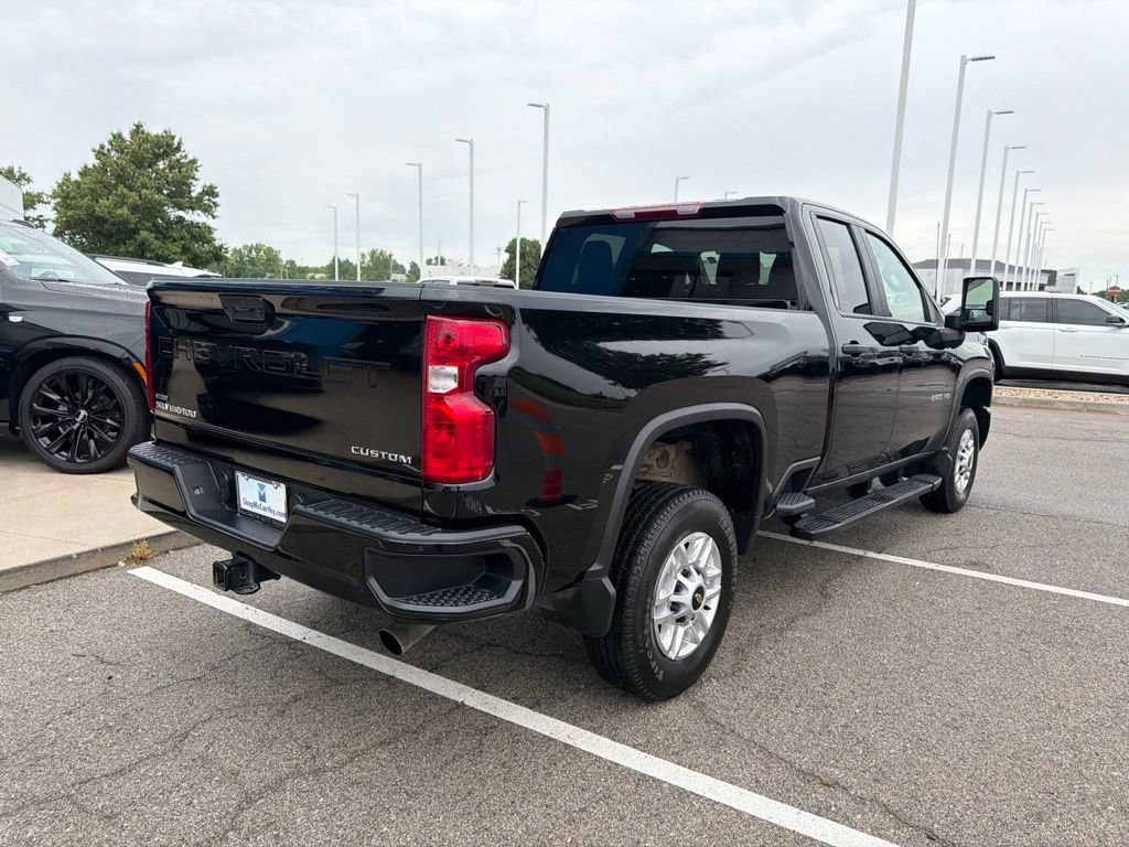 Used 2026 Chevrolet Silverado 2500 Custom w/ Custom Convenience Package AWD/4WD image 3