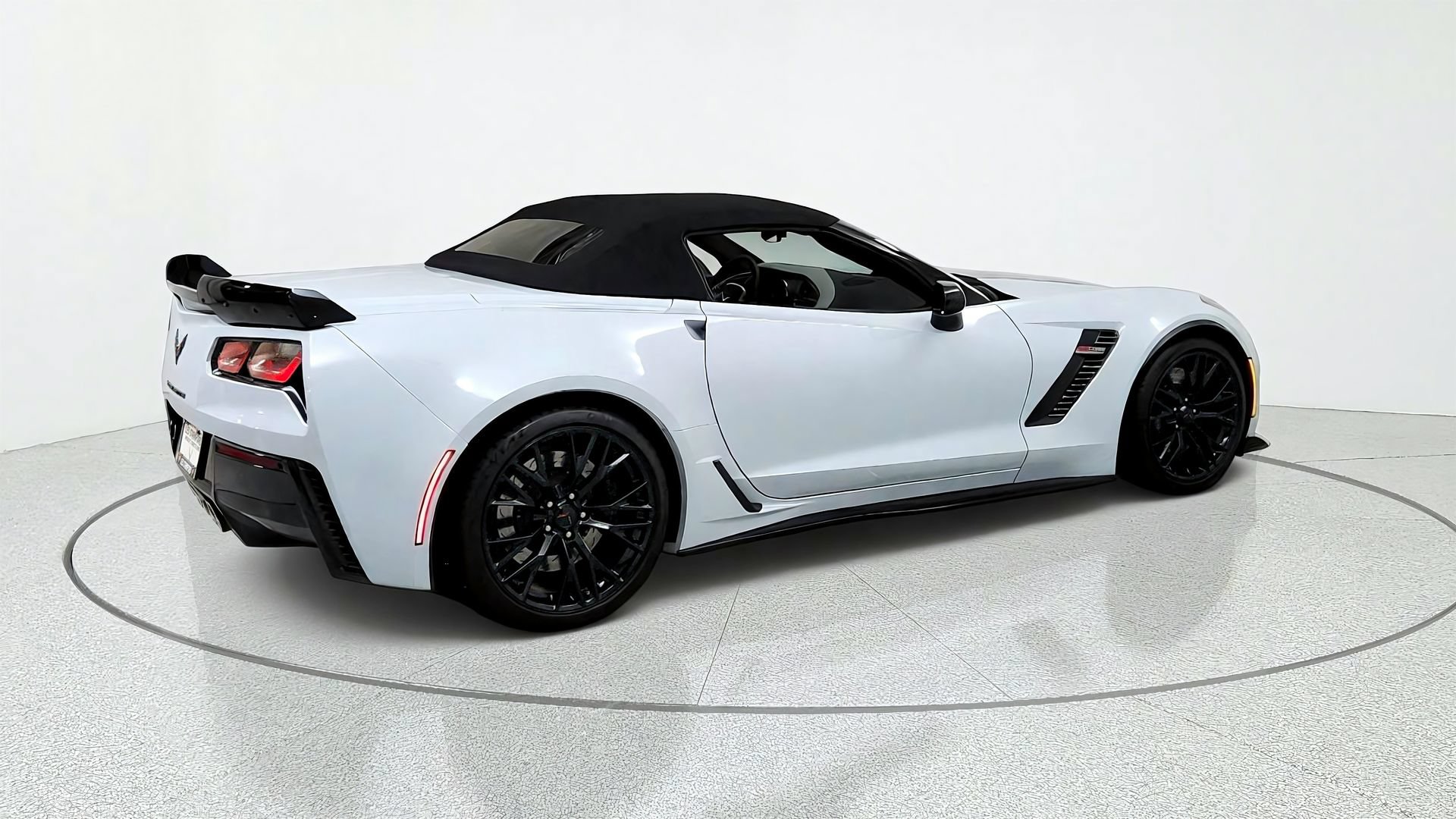 Certified 2019 Chevrolet Corvette Z06 RWD image 5