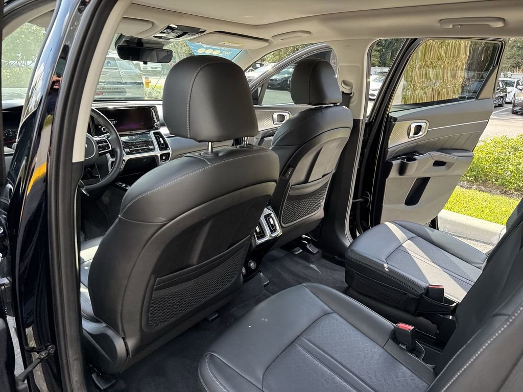 Used 2022 Kia Sorento SX image 35