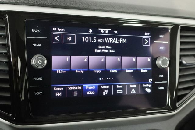 Used 2022 Volkswagen Atlas SEL Premium image 32