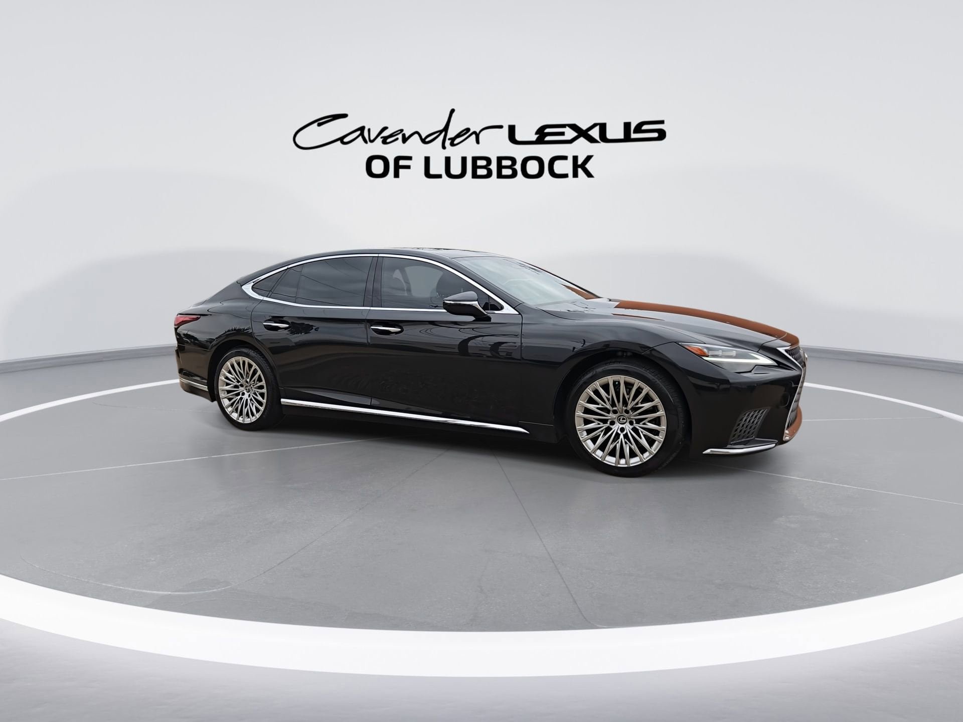 Used 2024 Lexus LS 500 RWD image 2