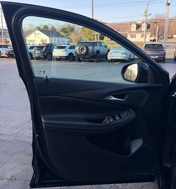 Used 2024 Buick Encore GX Preferred w/ Comfort Package image 16