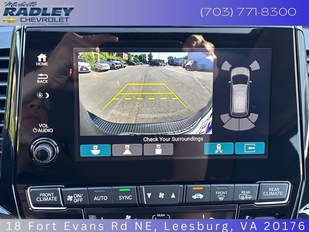Used 2023 Honda Odyssey Touring image 18