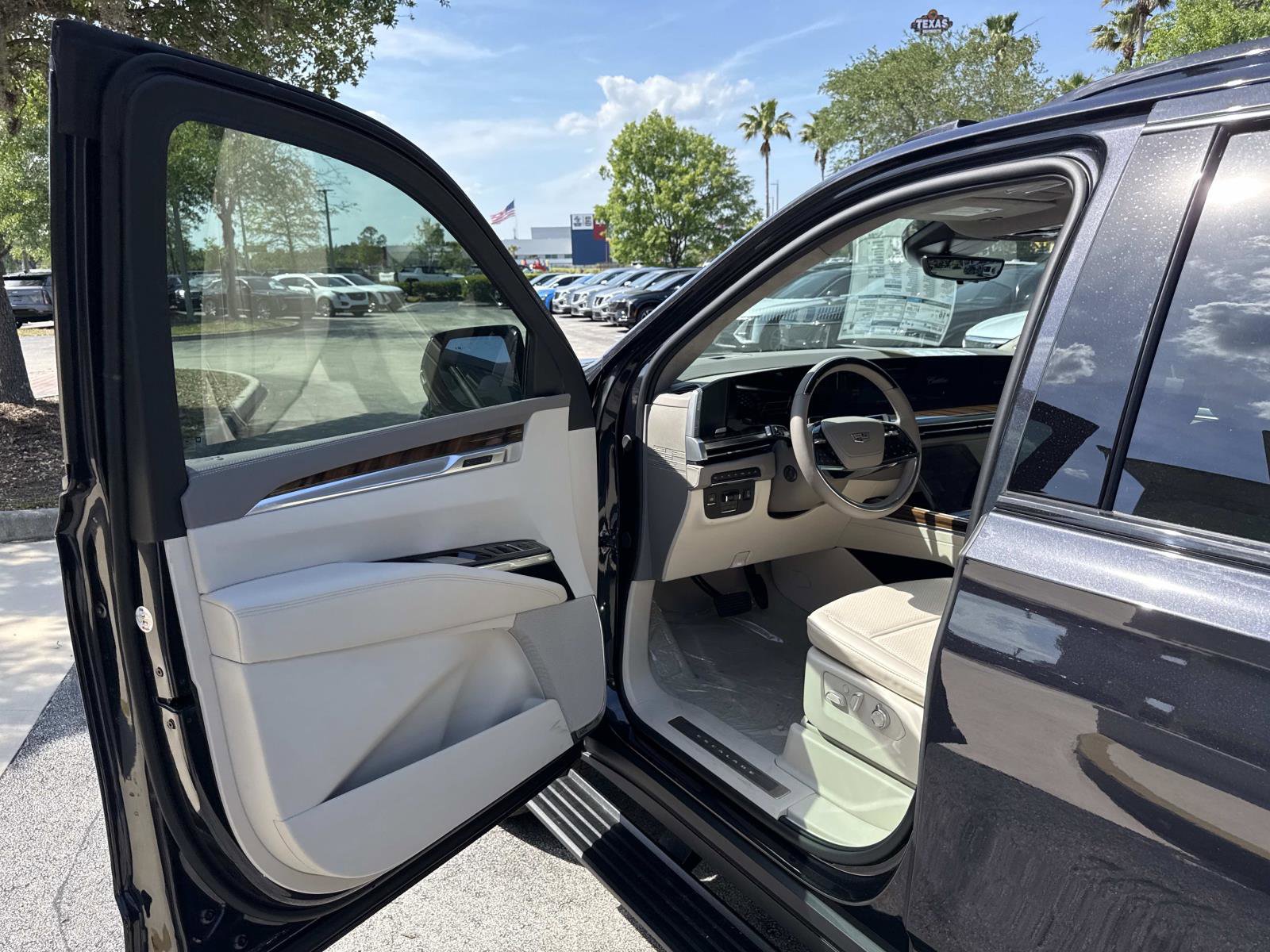 New 2026 Cadillac Escalade Platinum Sport image 21