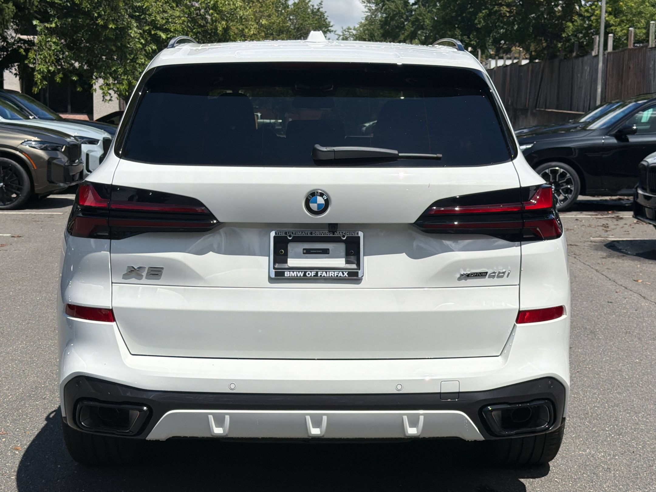 New 2026 BMW X5 xDrive40i w/ M Sport Package AWD/4WD image 10