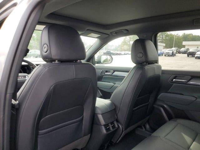 New 2026 GMC Terrain AT4 AWD/4WD image 7