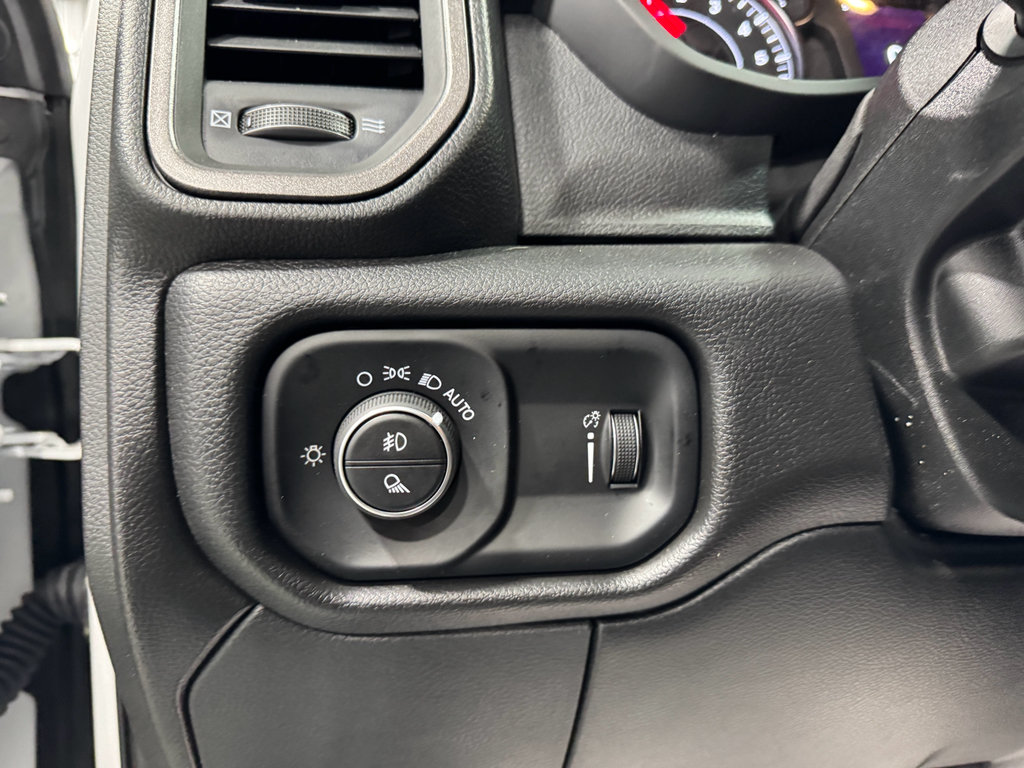 New 2025 RAM 2500 Tradesman AWD/4WD image 14