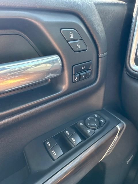 Used 2020 GMC Sierra 1500 SLT w/ SLT Premium Plus Package AWD/4WD image 17