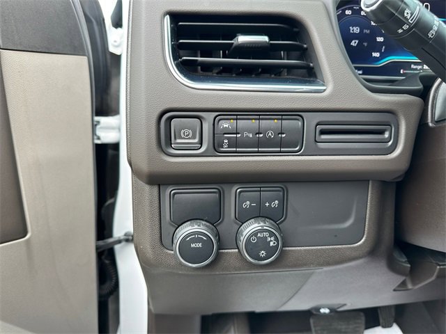 Used 2023 Chevrolet Suburban LT image 22