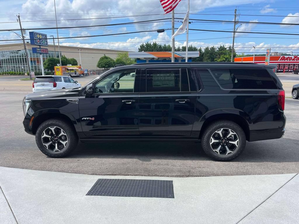 New 2026 GMC Yukon XL AT4 w/ AT4 Premium Package AWD/4WD image 6