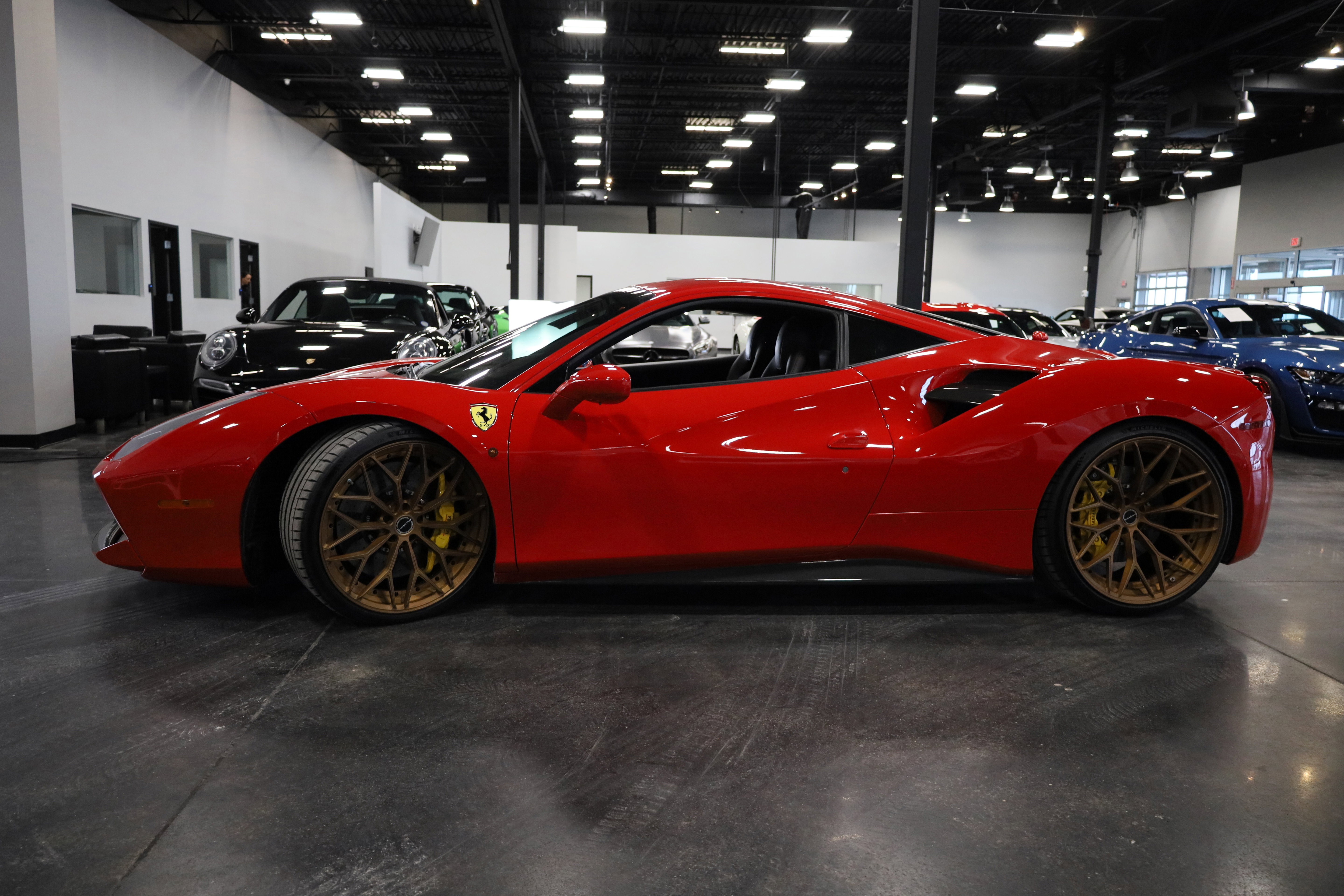 Used 2016 Ferrari 488 GTB image 8