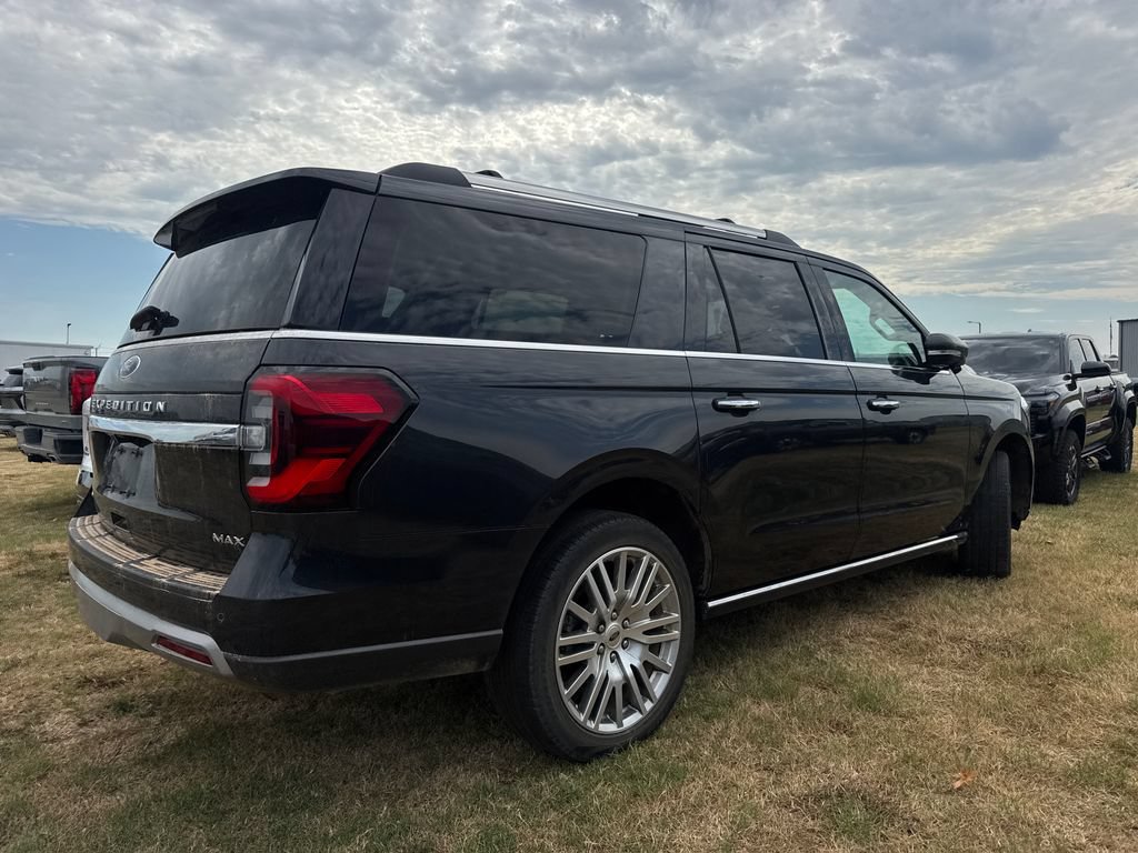 Used 2024 Ford Expedition Max Limited w/ Excursion Package AWD/4WD image 3