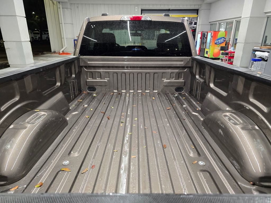 Used 2022 Ford F150 XLT w/ Trailer Tow Package image 6