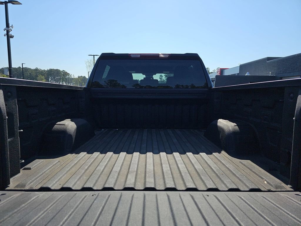 Used 2024 Chevrolet Silverado 1500 Custom image 16