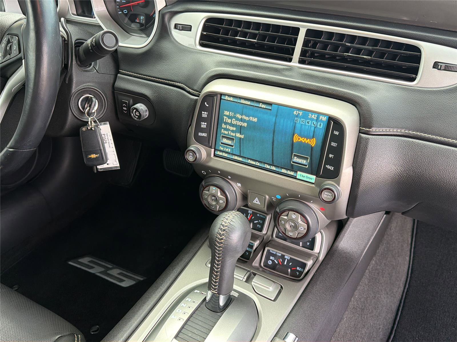 Used 2015 Chevrolet Camaro SS w/ Green Flash Special Edition RWD image 22