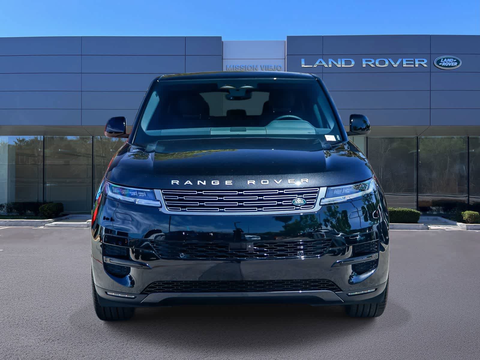 New 2026 Land Rover Range Rover Sport SE AWD/4WD image 2