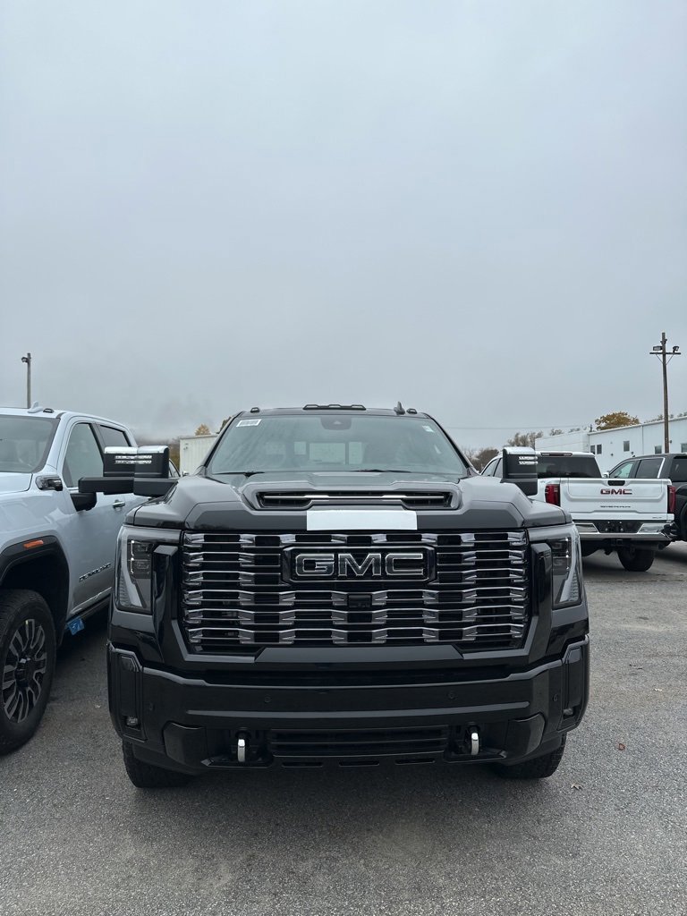 New 2026 GMC Sierra 3500 Denali Ultimate image 1