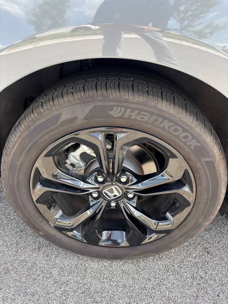 Certified 2025 Honda Accord SE image 13