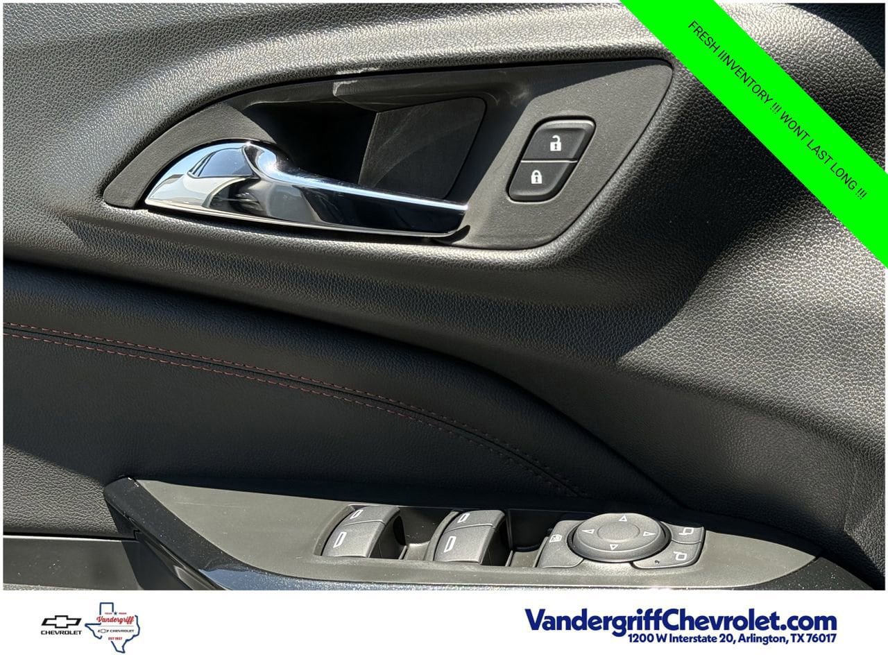 New 2026 Chevrolet Trax RS w/ Sunroof Package FWD image 18