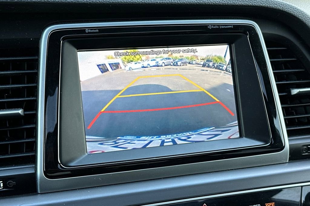 Used 2018 Hyundai Sonata Limited image 16