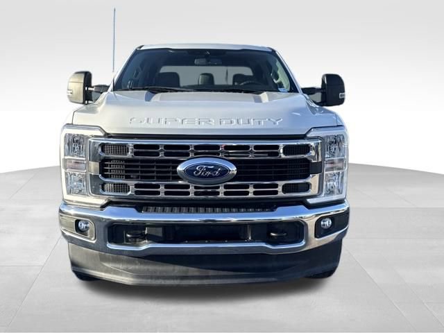 Used 2023 Ford F250 XLT w/ FX4 Off-Road Package image 8
