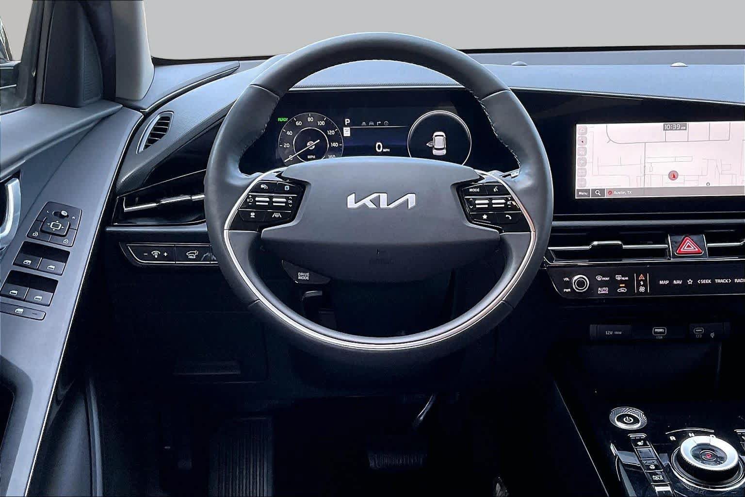 Used 2023 Kia Niro Wind w/ Wind Preserve Package FWD image 5