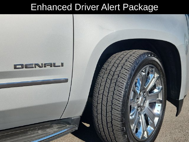 Used 2016 GMC Yukon XL Denali w/ Open Road Package AWD/4WD image 20