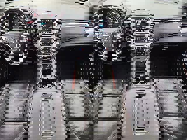 Certified 2020 GMC Yukon XL SLT image 11