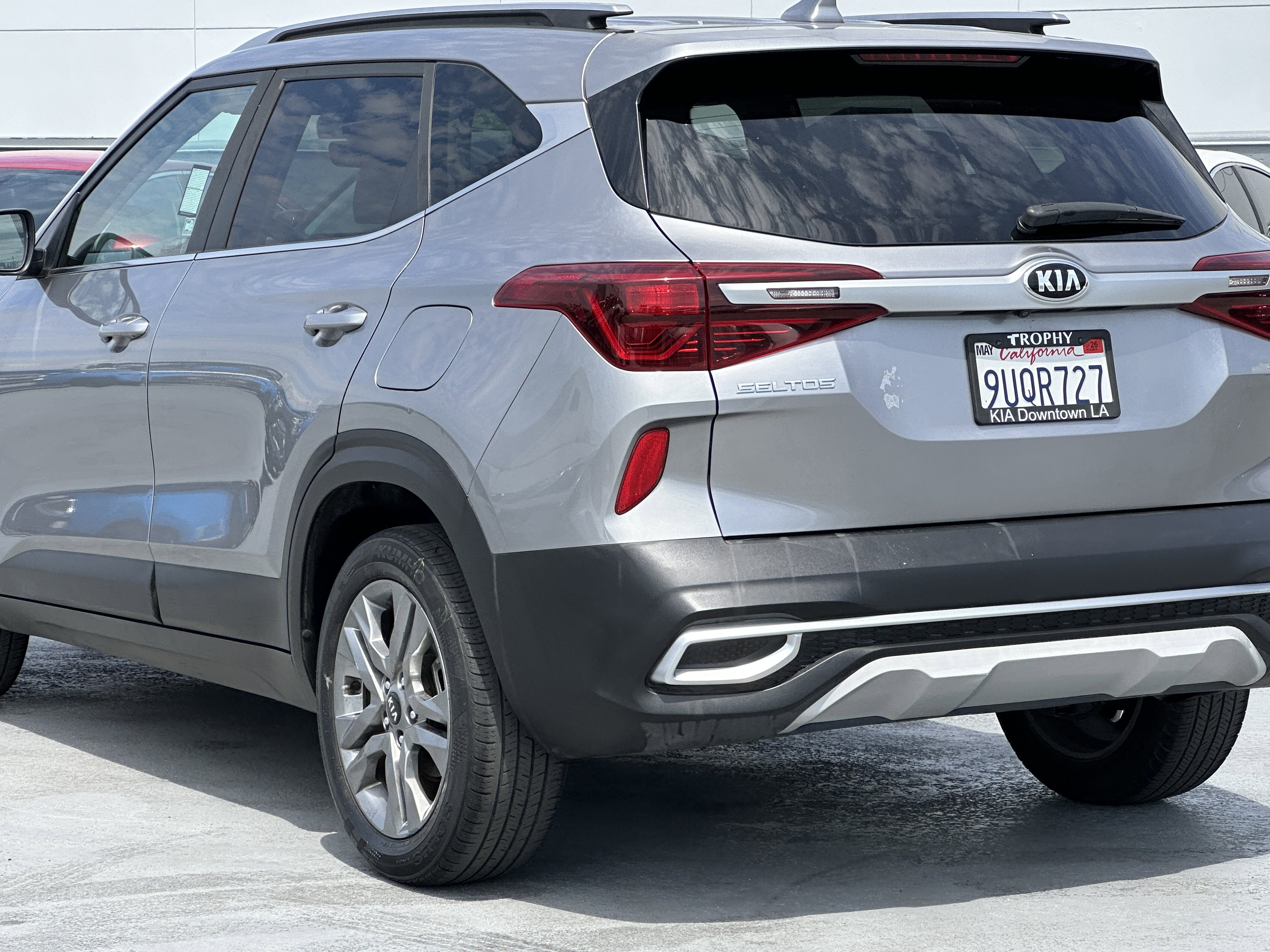 Certified 2021 Kia Seltos S image 5