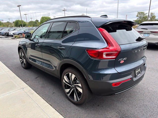 New 2026 Volvo XC40 B5 Ultra w/ Protection Package Premier AWD/4WD image 5