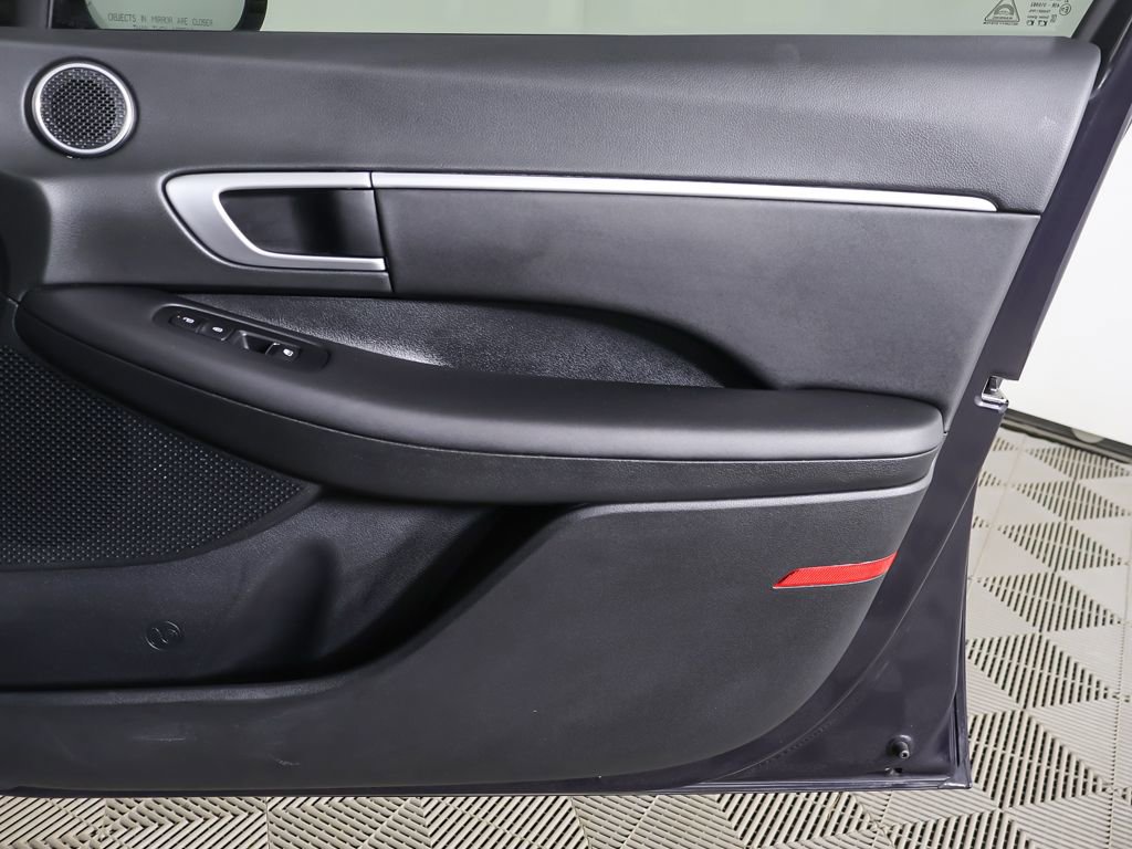 Certified 2025 Hyundai Sonata SEL image 19
