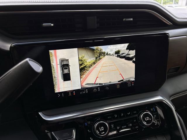 Used 2024 GMC Sierra 2500 Denali Ultimate AWD/4WD image 18