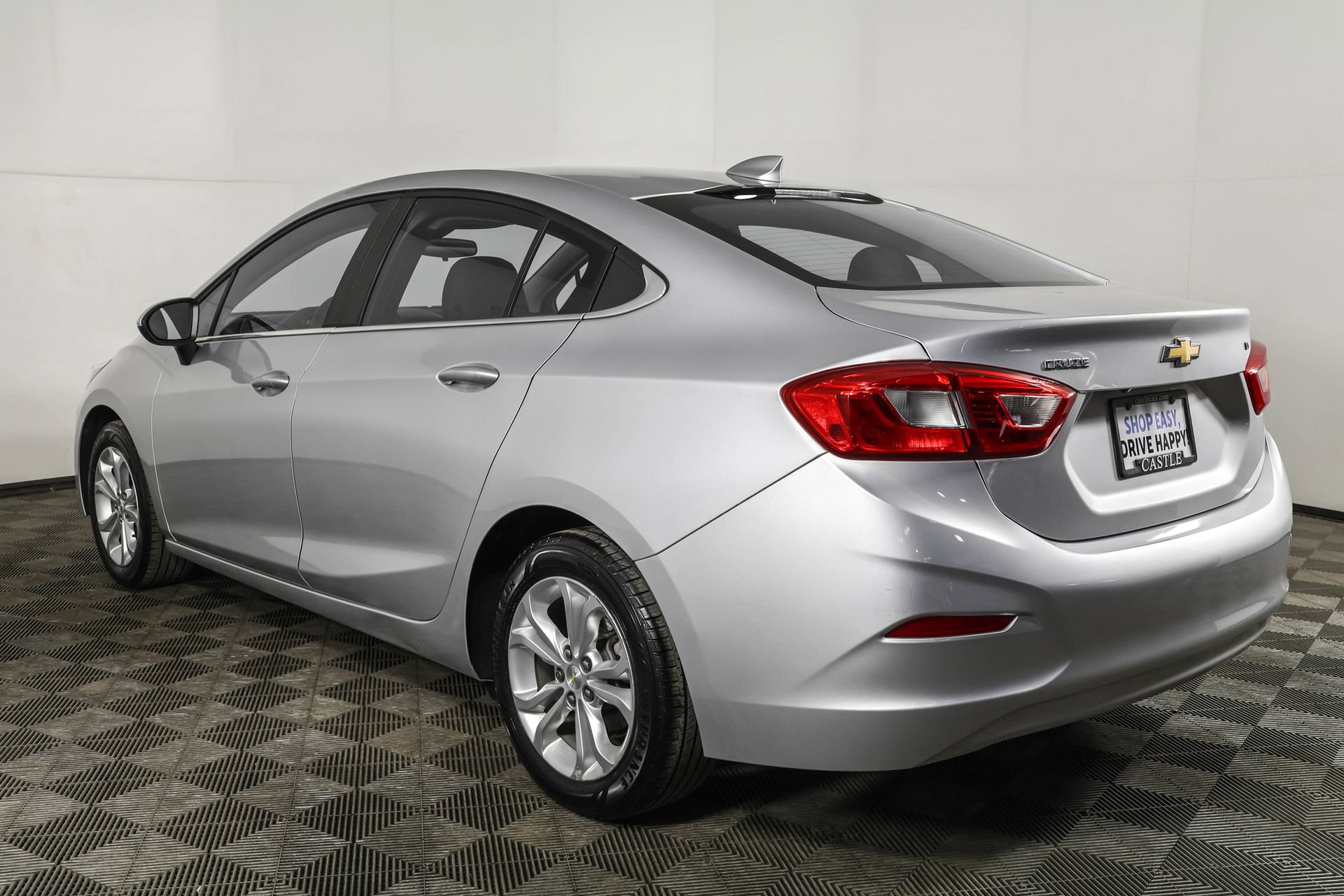 Used 2019 Chevrolet Cruze LT image 17