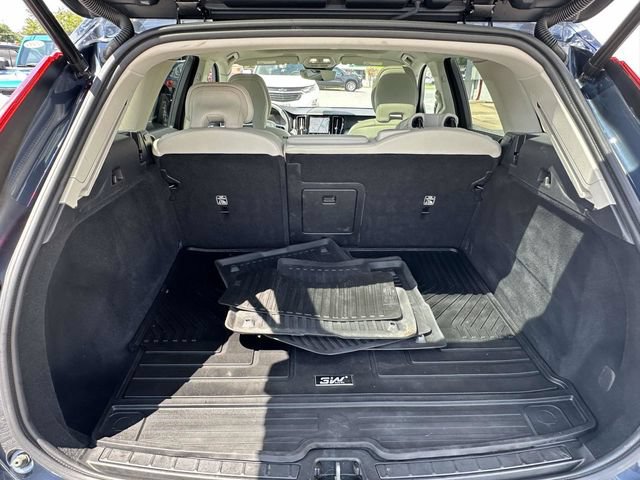 Used 2025 Volvo XC60 B5 Core w/ Climate Package AWD/4WD image 21