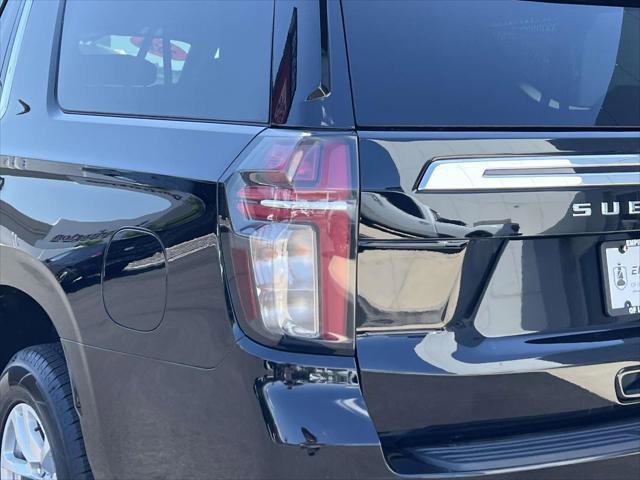Used 2024 Chevrolet Suburban LT AWD/4WD image 13