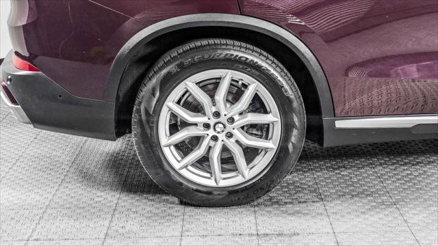 Used 2020 BMW X5 sDrive40i w/ Luxury Seating Package image 33