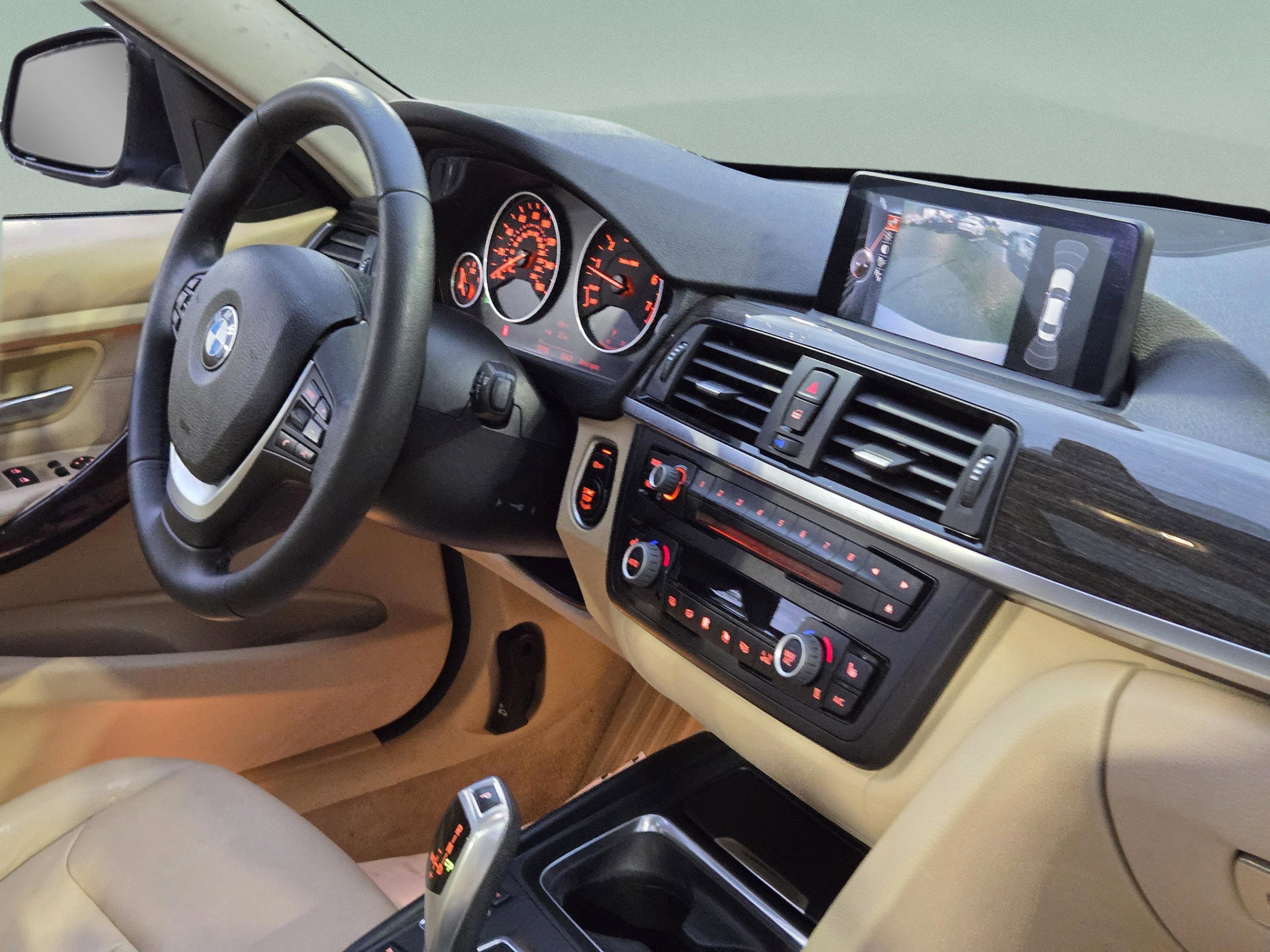 Used 2015 BMW 328i Sedan RWD image 27