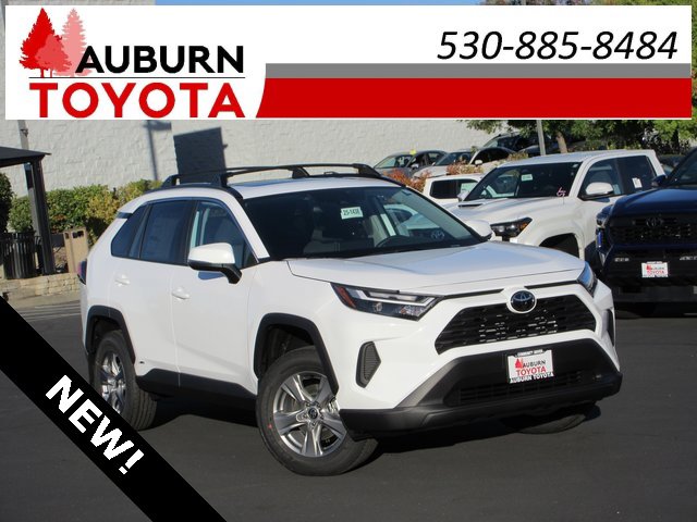 New 2025 Toyota RAV4 XLE