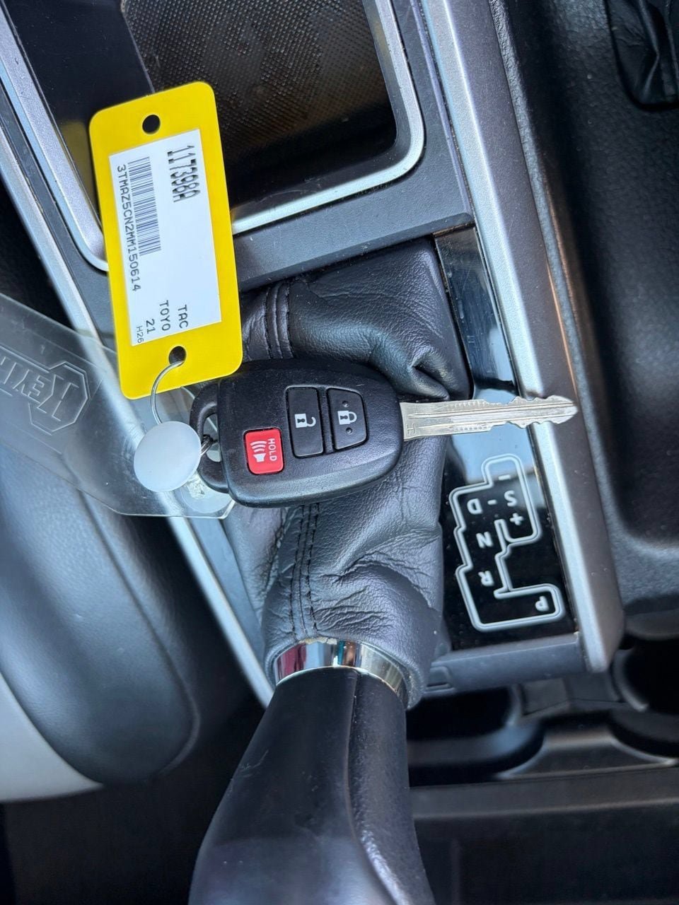 Used 2021 Toyota Tacoma SR5 RWD image 13