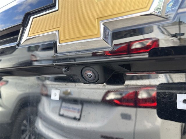 Used 2025 Chevrolet Traverse LT image 8