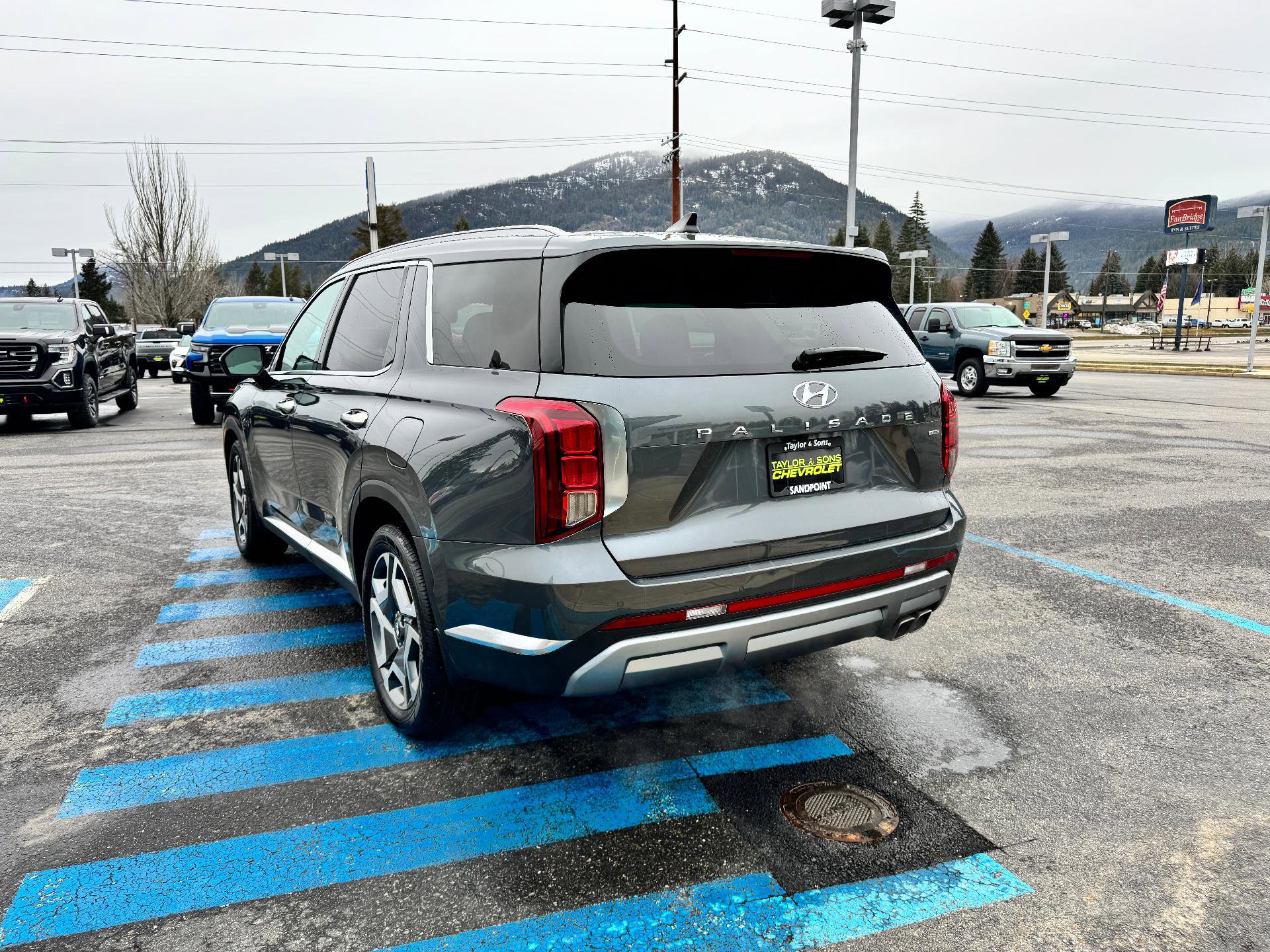 Used 2025 Hyundai Palisade Limited image 5