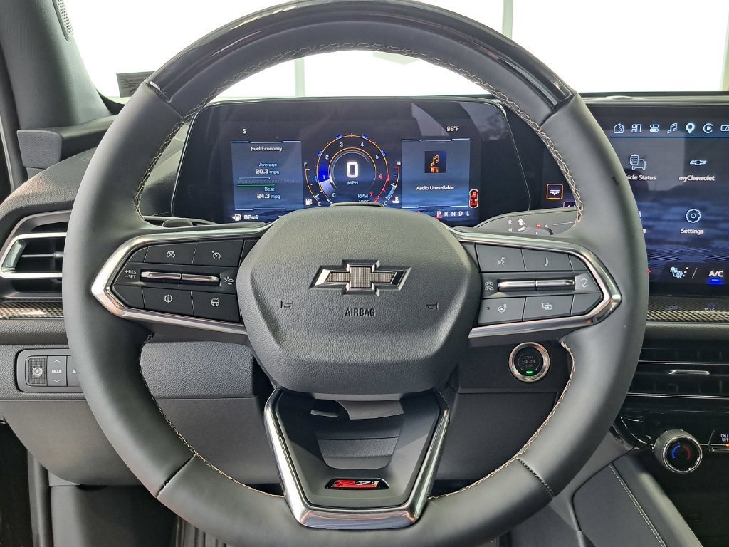 New 2027 Chevrolet Traverse Z71 w/ Enhanced Driving Package AWD/4WD image 9