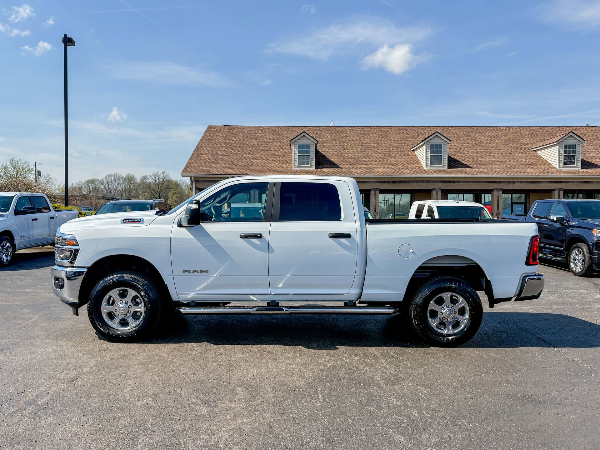Used 2025 RAM 2500 Big Horn image 14
